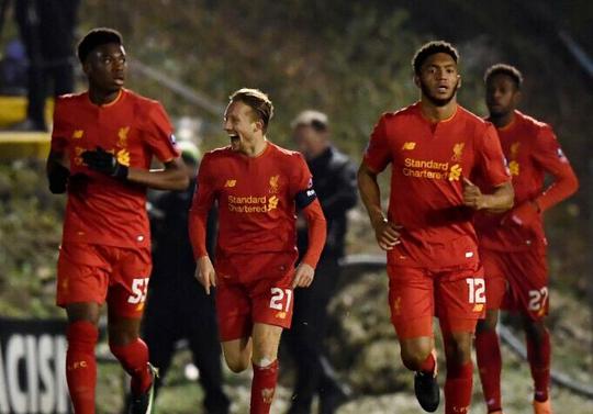 棒球与自动化技术机器人裁判ABS系统的引入对捕手偷好球技术的终结